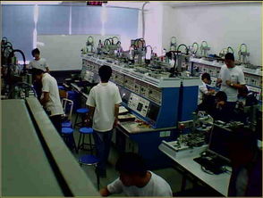 工控自動(dòng)化與工業(yè)通訊產(chǎn)品在教育行業(yè)的應(yīng)用方案